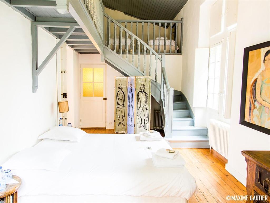 Chambres D'Hotes Chateau Beaupre Saint-Laurent-des-Arbres Exterior photo